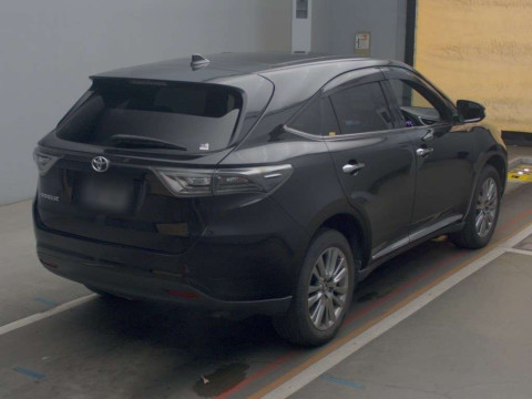 2017 Toyota Harrier ZSU60W[1]