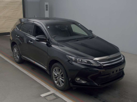 2017 Toyota Harrier ZSU60W[2]