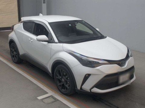 2022 Toyota C-HR ZYX11[2]