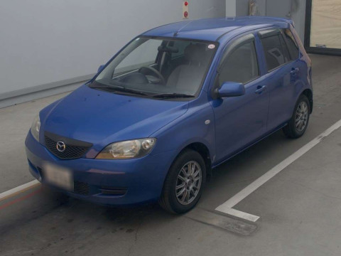 2002 Mazda Demio DY3W[0]