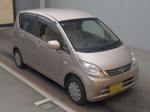 2010 Daihatsu Move L175S[2]