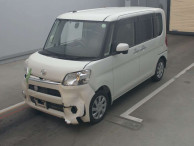 2016 Daihatsu Tanto