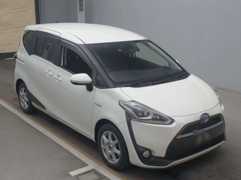 2018 Toyota Sienta NHP170G[2]