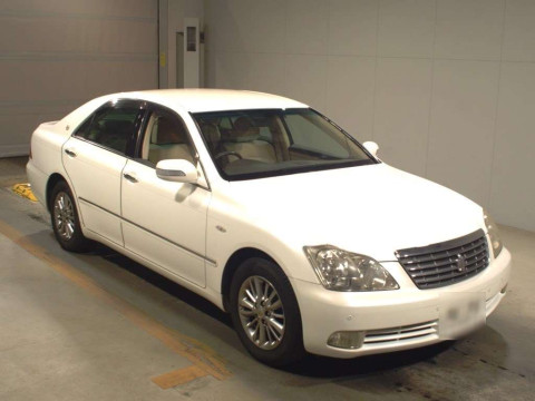 2008 Toyota Crown GRS180[2]