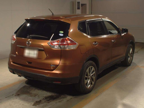 2016 Nissan X-Trail NT32[1]