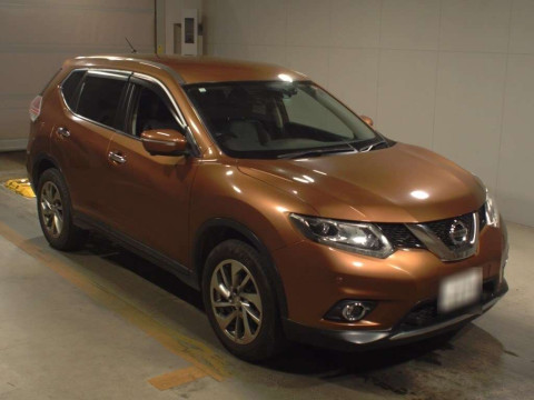 2016 Nissan X-Trail NT32[2]