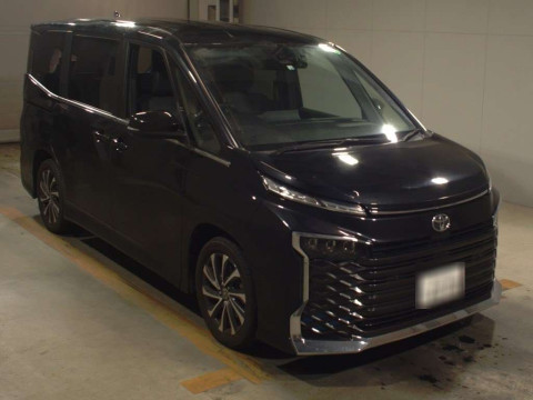 2022 Toyota Voxy MZRA90W[2]