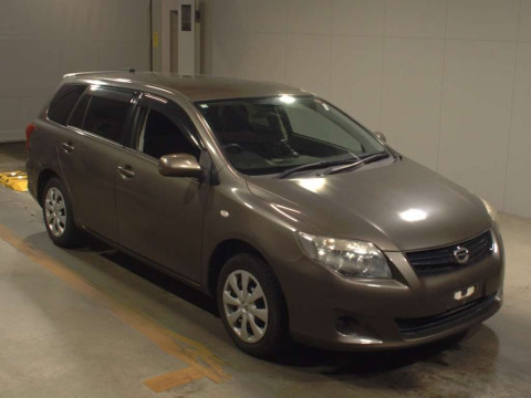 2010 Toyota Corolla Fielder NZE141G[2]