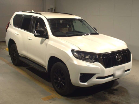 2021 Toyota Land Cruiser Prado GDJ150W[2]