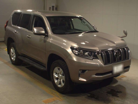 2020 Toyota Land Cruiser Prado TRJ150W[2]