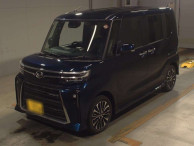 2023 Daihatsu Tanto Custom