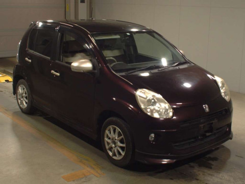 2012 Toyota Passo KGC30[2]