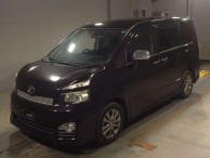 2011 Toyota Voxy