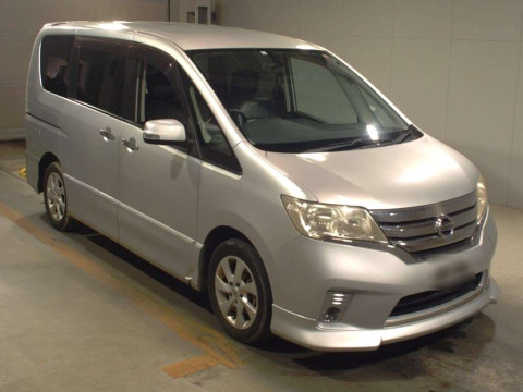 2012 Nissan Serena FC26[2]