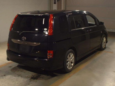 2008 Toyota Isis ANM10W[1]