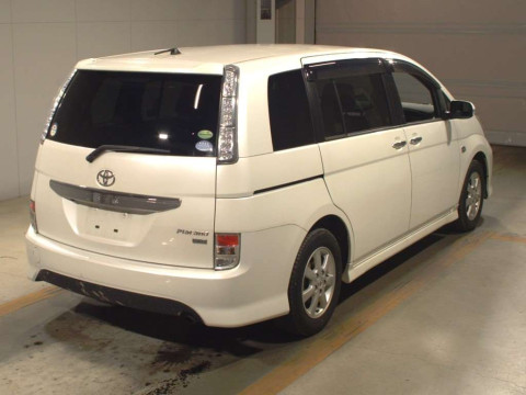 2012 Toyota Isis ZGM10W[1]