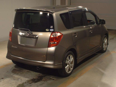 2006 Toyota Ractis NCP100[1]