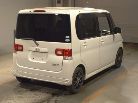 2011 Daihatsu Tanto L375S[1]