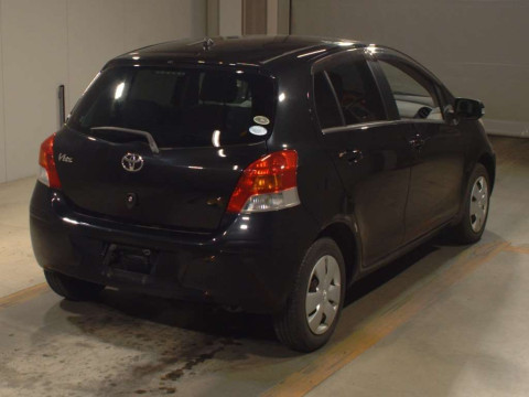 2007 Toyota Vitz KSP90[1]