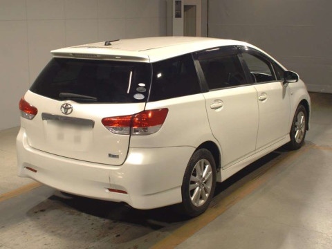 2010 Toyota Wish ZGE20W[1]