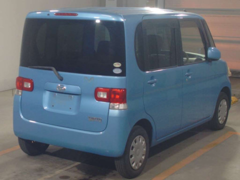 2010 Daihatsu Tanto L375S[1]