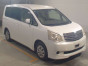 2010 Toyota Noah