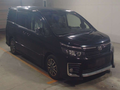 2014 Toyota Voxy ZRR80W[2]