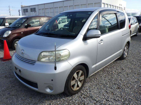 2011 Toyota Porte NNP11[0]