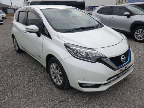 2018 Nissan Note HE12[2]