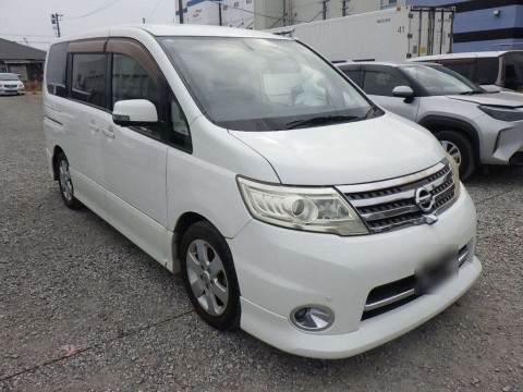 2008 Nissan Serena CC25[2]