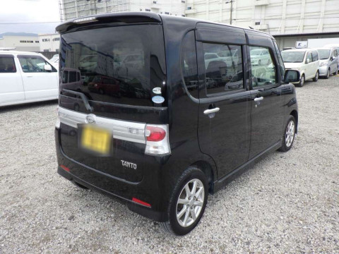 2010 Daihatsu Tanto Custom L375S[1]