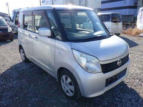 2012 Nissan Roox ML21S[2]