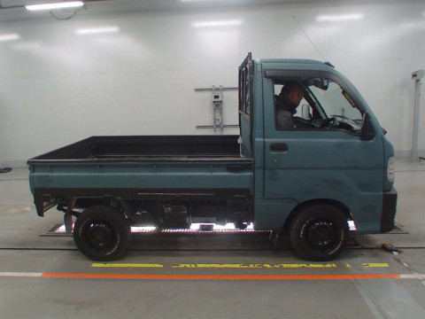 2004 Daihatsu Hijet Truck S210P[2]