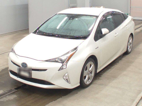 2016 Toyota Prius ZVW55[0]