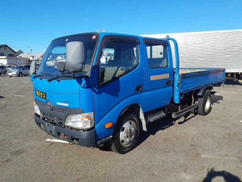 2014 Toyota Toyoace Truck XZU695[0]