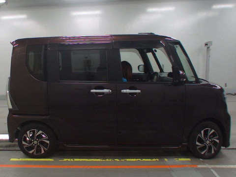 2019 Daihatsu Tanto Custom LA650S[2]