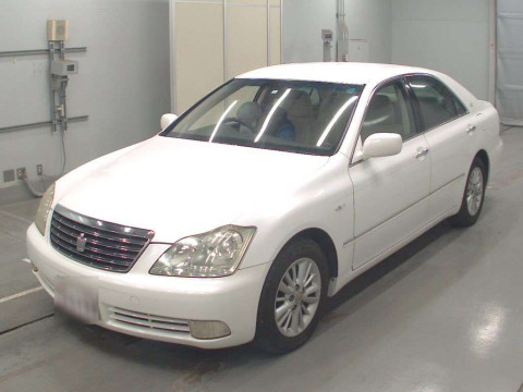 2004 Toyota Crown GRS180[0]