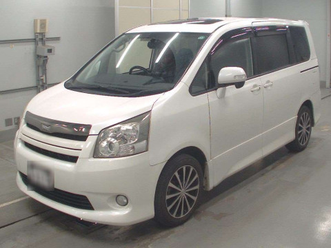 2009 Toyota Noah ZRR70W[0]