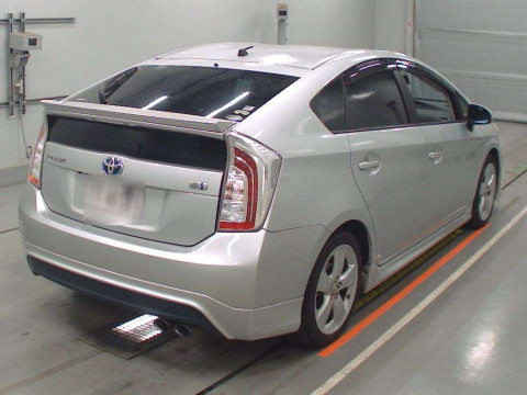 2013 Toyota Prius ZVW30[1]