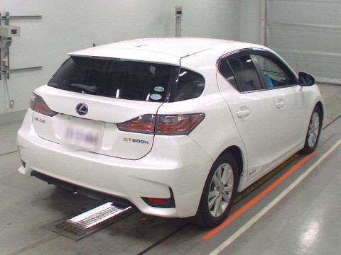 2014 Lexus CT ZWA10[1]