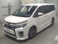 2014 Toyota Voxy