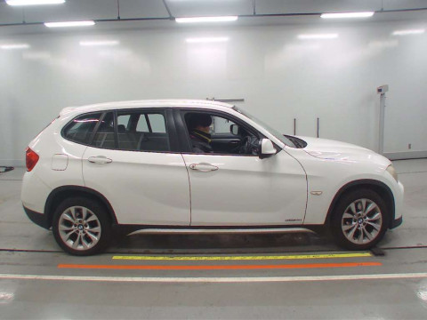 2010 BMW X1 VL18[2]