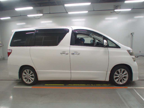 2009 Toyota Vellfire ANH20W[2]