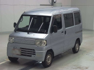 2012 Mitsubishi Minicab Van