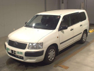 2004 Toyota Succeed Van