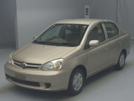 2004 Toyota Platz