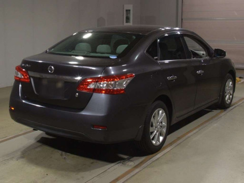 2014 Nissan SYLPHY TB17[1]