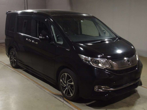 2016 Honda Step WGN Spada RP3[2]