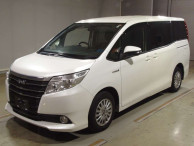 2014 Toyota Noah