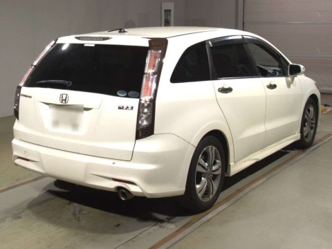 2011 Honda Stream RN6[1]